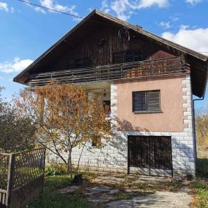Širinec - višekatnica, blizina vlaka i autoceste