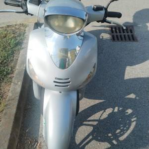 skuter cf moto 150ccm cijena 500 eura