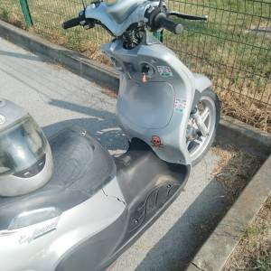 skuter cf moto 150ccm cijena 500 eura