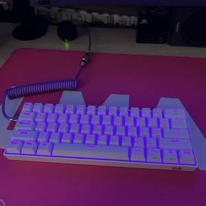 Gaming PC uz puno dodatne opreme i 95+ igrica, čitaj sve plz