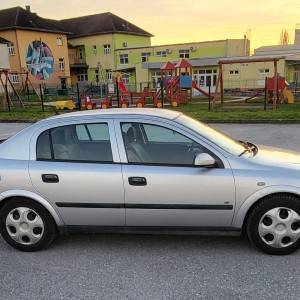 Opel Astra clasic,twinport,07.god.,1.4,16v,66 kw,plin.Nove zimske gume