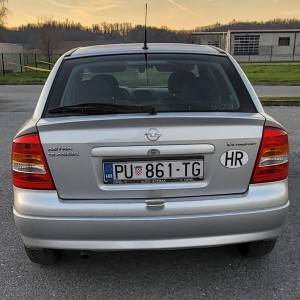 Opel Astra clasic,twinport,07.god.,1.4,16v,66 kw,plin.Nove zimske gume