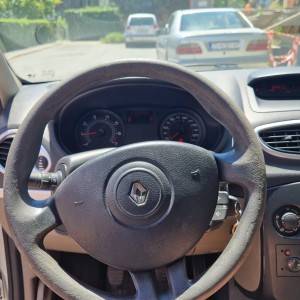 Renault clio 1.2 16v