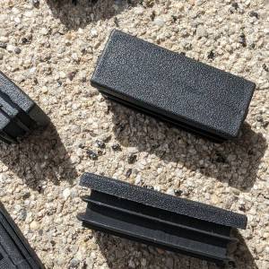 Plastični poklopci 20x50mm
