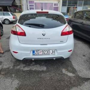 prodajem auto hyundai i20