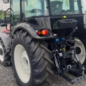 traktor ARMATRAC 504e
