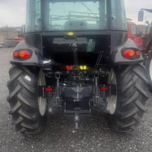 traktor ARMATRAC 604e