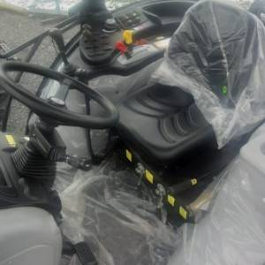 traktor ARMATRAC 604e