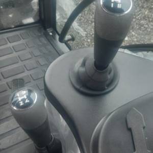 traktor ARMATRAC 854e+ T0