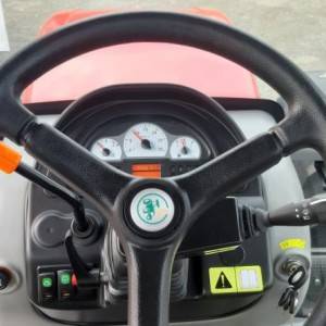 traktor ARMATRAC 904e+