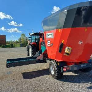 Mikser prikolica MINOS T-DYKM 1.5-16 m3