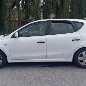 Hyundai i30 2011.god,reg.11/23,plin,4000 eura