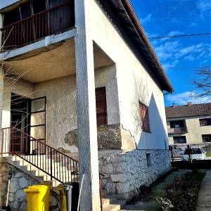 Katnica s okućnicom - Darda