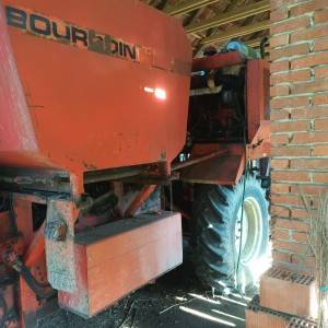 Prodajem Bourgoin gm-40