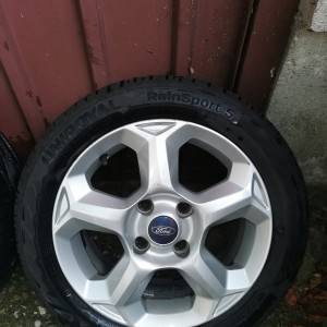 Alu felge 15 FORD 4x108, 4 kom + 4 GUME UNIROYAL 2021. SAMO 90 EUR/KOM