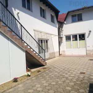Poslovno-stambena zgrada - Industrijska četvrt