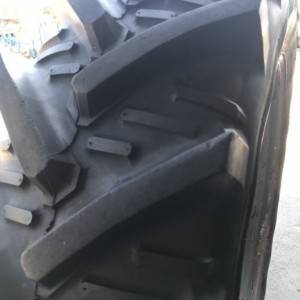 Guma za traktor s felgom