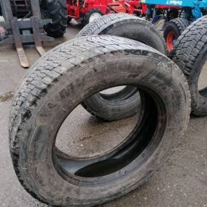 Gume Michelin 295/60/22,5 cjelogodišnja 2 kom. - CIJENA PO KOMADU