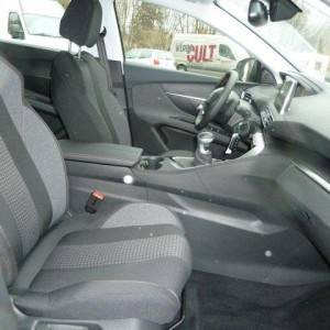 Peugeot 5008 ACTIVE 1.6 BLUE HDI