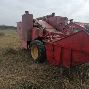 Kombajn Zmaj 133RM