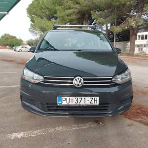 VW Touran 2,0 TDI DSG Highline