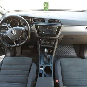 VW Touran 2,0 TDI DSG Highline