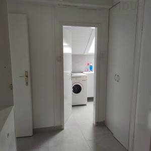 Trosoban stan - širi centar Osijeka