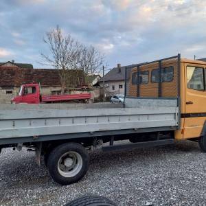Mercedes 614 B Kategorija sanduk 380x220 reg. do 8 mj