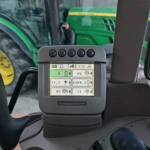Traktor john deere 6830