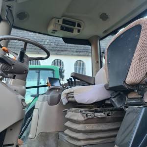 Traktor john deere 6130r