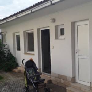 Prodajem kuću