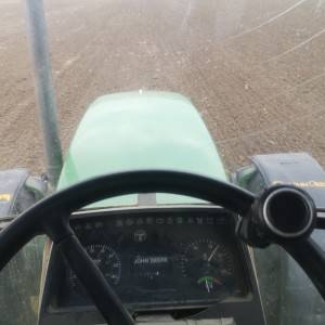 Prodajem john deere 6800