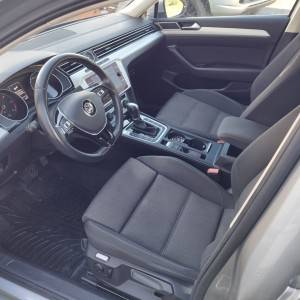 VW Passat variant