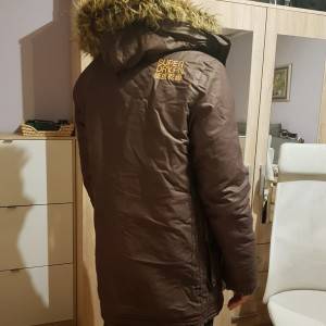 P: Superdry zimsku jaknu