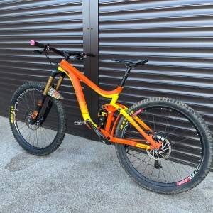 Giant Regin 27,5