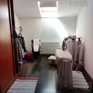 Obiteljska kuća s uređenom okućnicom - širi centar Osijeka