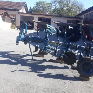 Plug Rabewerk okretač tri brazde