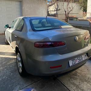 Alfa 159