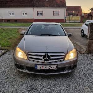 Prodajem mercedes c 200 cdi