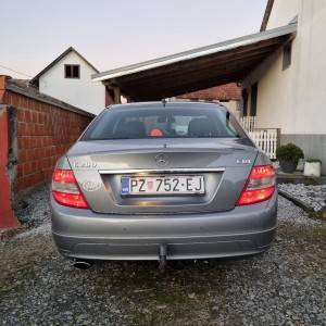 Prodajem mercedes c 200 cdi