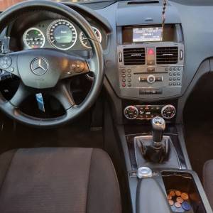Prodajem mercedes c 200 cdi
