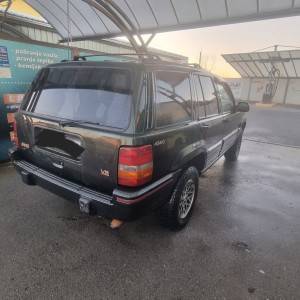 Jeep cherokee grand 5.2