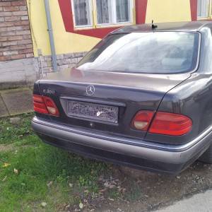 Mercedes E klasa 3.0 D