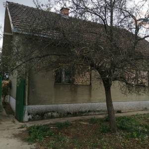 Obiteljska kuća s pomoćnim zgradama - Lipovača (Vukovar)