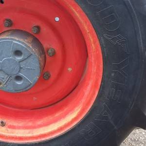 Prodajem traktor Fendt 309LSA Farmer