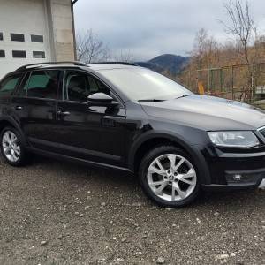Škoda octavia combi 2.0 tdi scout