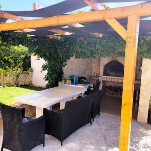 Kuća s bazenom - Donji Humac (otok Brač)