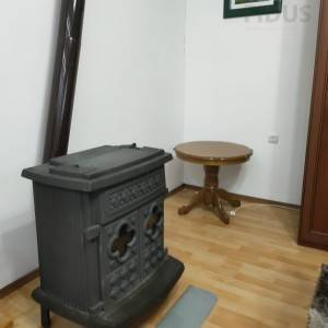 Obiteljska kuća s poslovnim prostorom - Mirkovci