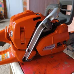 Husqvarna 555