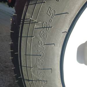 GUME ZA PRIKOLICU 385/55 R 22.5
